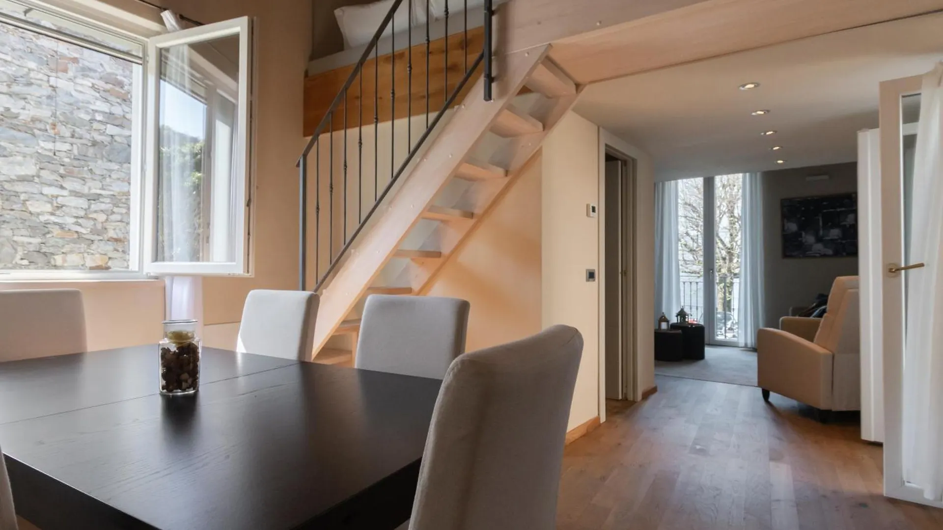 Charming Moment Di Villa Porta - Jolie Maison Luino Italien